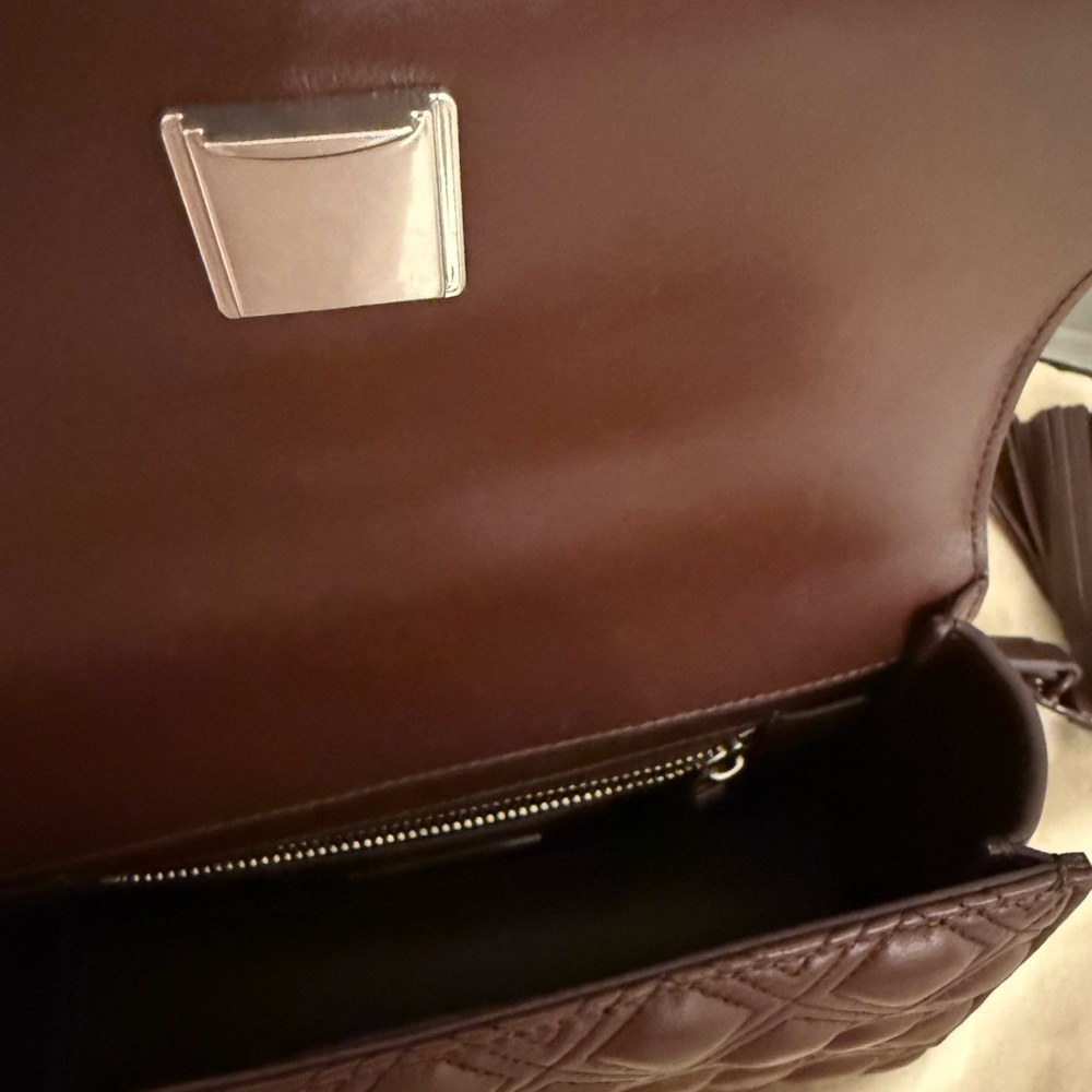 Tory Burch
Fleming Small Leather Convertible Shoulder Bag - Picture 5 of 5
